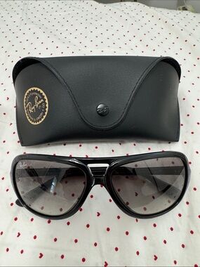 Ray-Ban Black Frame Sunglasses with Gradient Gray Lenses